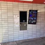 Motel 2000