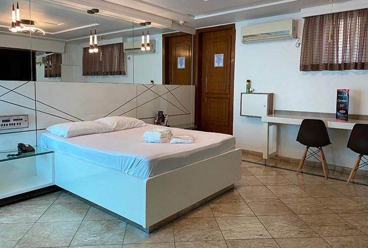 Hotel do amor 2000