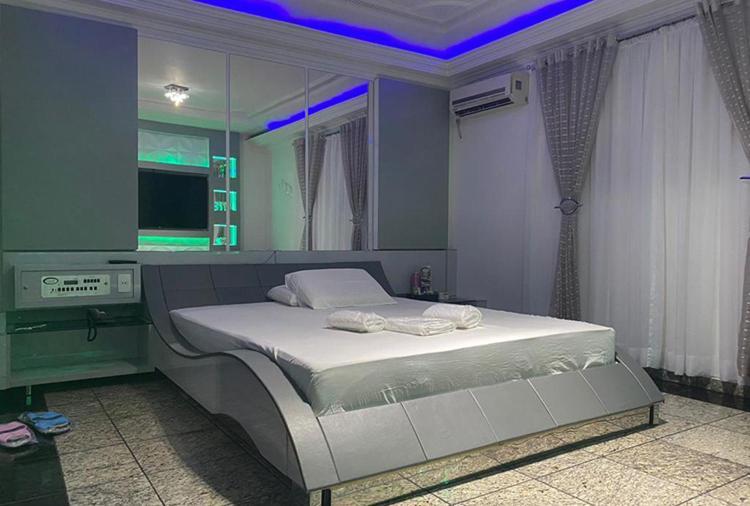 Hotel do amor 2000